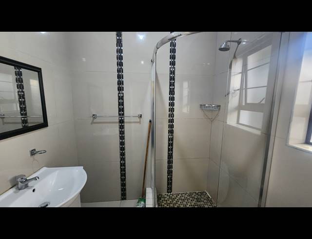 18 BEDROOM FREESTANDING FOR SALE IN SCOTTSVILLE